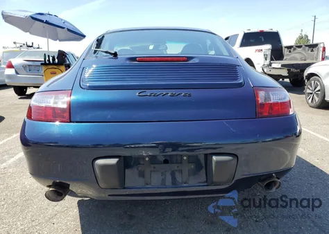 1999 Porsche 911 Carrera z USA, uszkodzony, nr VIN WP0AA2991XS623091